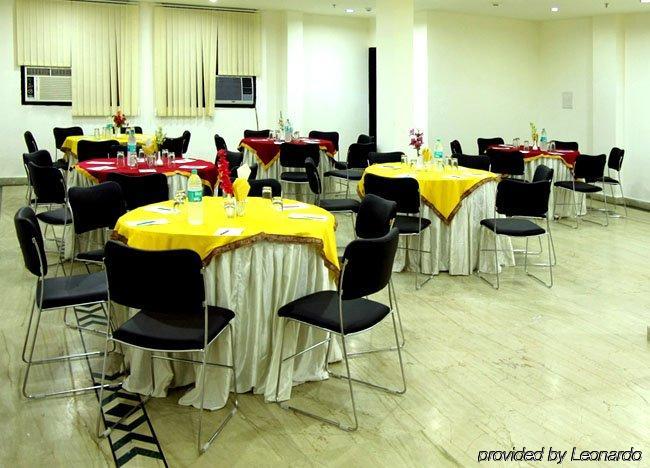 Hotel Shanti Palace West New Delhi Restaurang bild