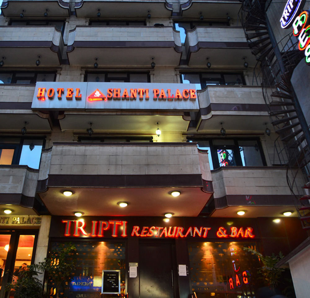 Hotel Shanti Palace West New Delhi Exteriör bild